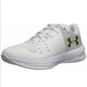 🛑SOLD🛑UA Block City Volleyball Shoes